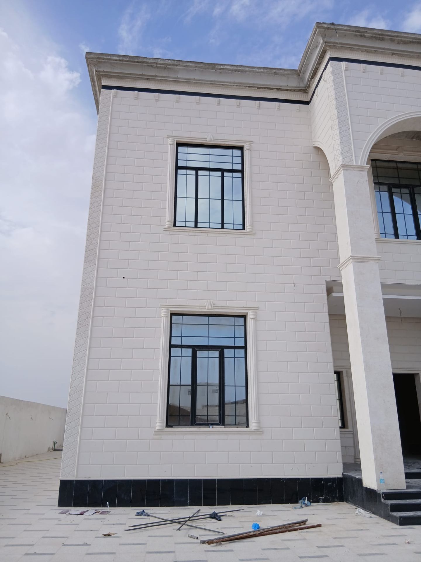نوافذ وأبواب uPVC